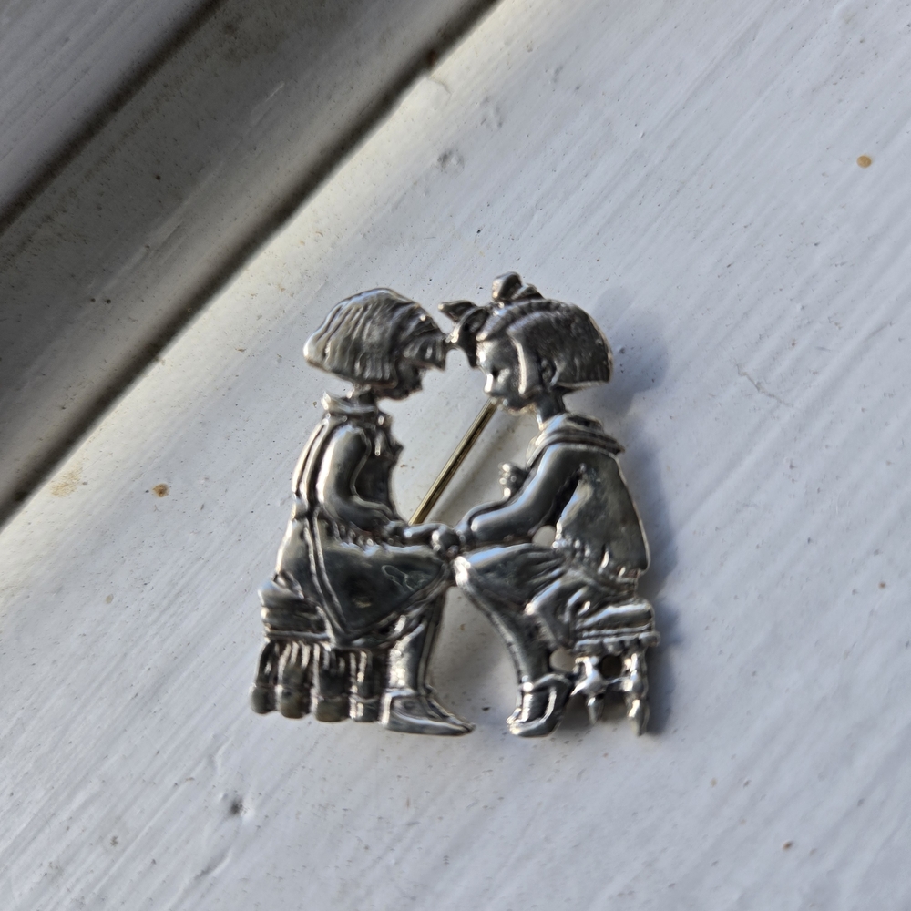 Sterling Brooch with Two Figures
